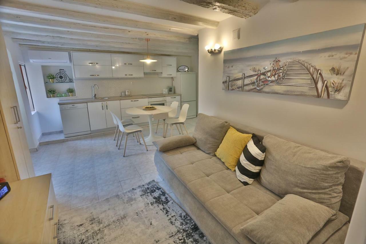 Apartman Dioniz Split Eksteriør bilde
